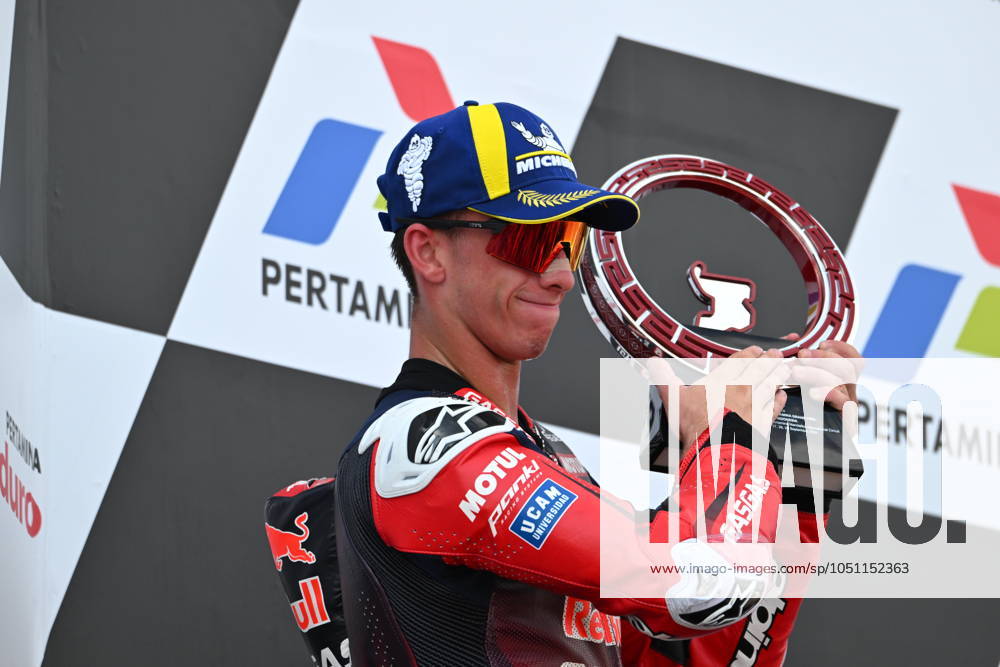 ACOSTA Pedro (spa), Tech3 GasGas Factory Racing, GasGas RC16, podium, portrait during the 2024 MotoGP Pertamina Grand Prix of Indonesia on Pertamina Mandalika International Street Circuit from September 27 to 29, in Central Lombok, Indonesia - MOTO - MOTO GP - GRAND PRIX OF INDONESIA 2024 DPPI Panoramic 2024 15 GP Indonesia 91827