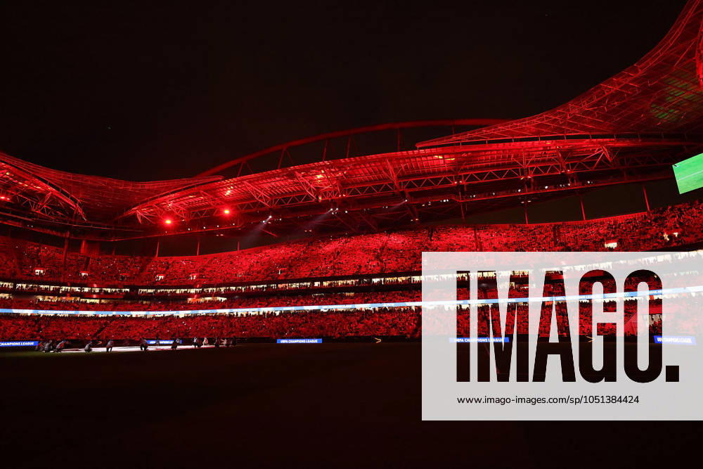 Portugal, Lisbon 2 October 2024 Uefa Champions League phase 2024 25 Matchday 2, S L Benfica Atletico de Madrid v l , symbol photo, symbol image Light show in the interior