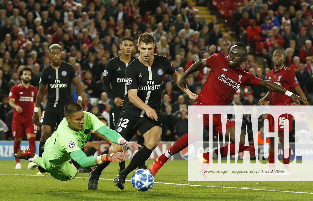 Liverpool v Paris Saint-Germain - UEFA Champions League - Group C - Anfield September 18, 2018 - Liverpool, United Kingdom - Liverpool midfielder Sadio Mane pressures PSG goalkeeper Alphonse Areola during the UEFA Champions League - Group C match at the Anfield Stadium, Liverpool. Picture date 18th September 2018. Picture credit should read: Andrew Yates Sportimage Liverpool United Kingdom