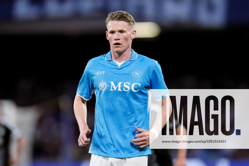 SSC Napoli v Como 1907 - Serie A Enilive Scott McTominay of SSC Napoli looks on during the serie Serie A Enilive match between SSC Napoli and Como 1907 at Stadio Diego Armando Maradona on October 4, 2024 in Naples, Italy Naples Stadio Diego Armando Maradona Naples Italy