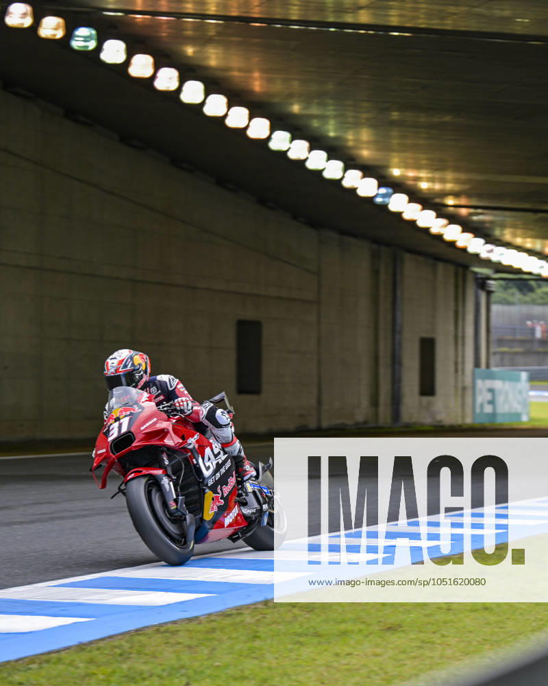 31 ACOSTA Pedro (spa), Tech3 GasGas Factory Racing, GasGas RC16, action during the 2024 MotoGP Motul Grand Prix of Japan on the Twin Ring Motegi Circuit from October 4 to 6, At Motegi, Japan - MOTO - MOTO GP - GRAND PRIX OF jAPAN 2024 DPPI Panoramic MGP_JAP_IB__DSC0307-2