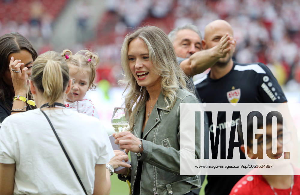 18 05 24 VfB Stuttgart Borussia Mönchengladbach Germany, Stuttgart, 18 05 2024, Football, Bundesliga, VfB Stuttgart Borussia Mönchengladbach 4 0 Eileen, girlfriend of Alexander Nübel VfB Stuttgart