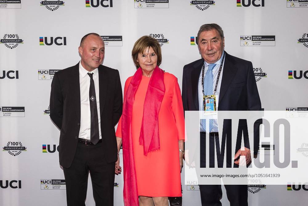 Gala 100th Anniversary UCI Road World Championships LEUVEN, BELGIUM - SEPTEMBER 25 : MERCKX Eddy (BEL) cycling legend of Belgium, Claudine Acou, Wouter Vandenhaute pictured at the Red Carpet Gala for the 100th anniversary of the UCI Road World Championships.. on September 25, 2021 in Leuven, Belgium, 25 09 2021 Leuven Belgium
