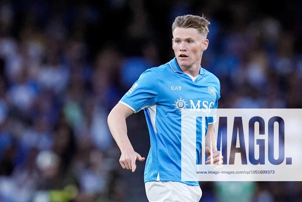 SSC Napoli v Como 1907 - Serie A Enilive Scott McTominay of SSC Napoli looks on during the serie Serie A Enilive match between SSC Napoli and Como 1907 at Stadio Diego Armando Maradona on October 4, 2024 in Naples, Italy Naples Stadio Diego Armando Maradona Naples Italy