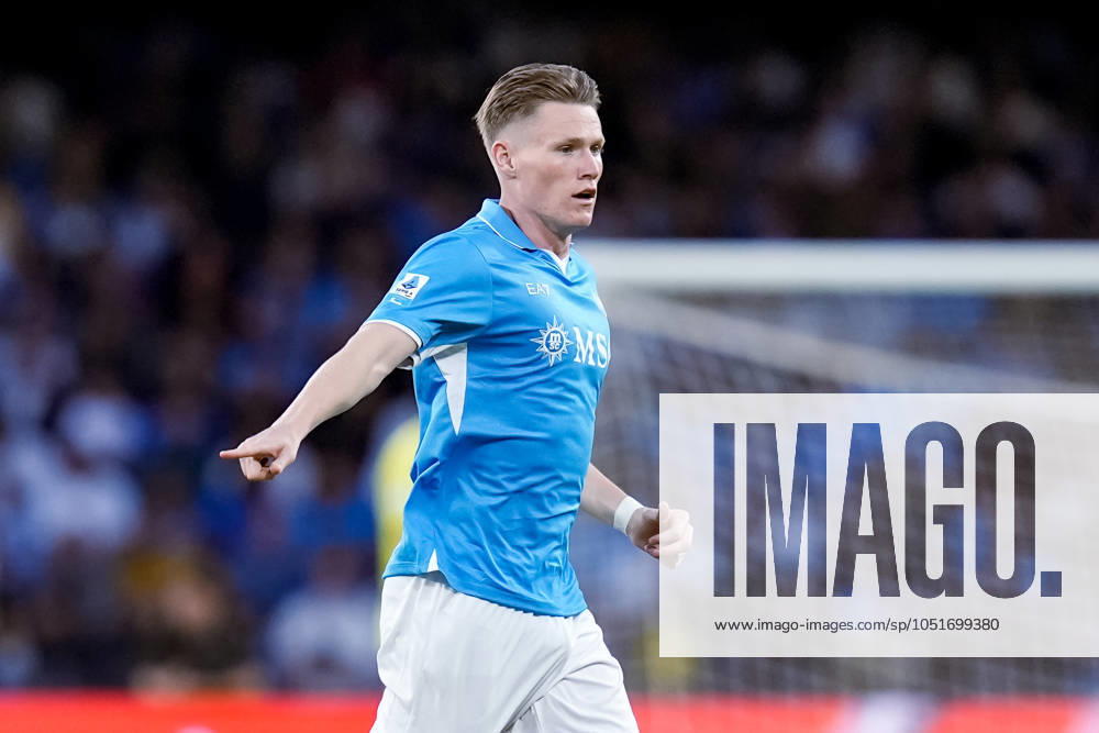 SSC Napoli v Como 1907 - Serie A Enilive Scott McTominay of SSC Napoli gestures during the serie Serie A Enilive match between SSC Napoli and Como 1907 at Stadio Diego Armando Maradona on October 4, 2024 in Naples, Italy Naples Stadio Diego Armando Maradona Naples Italy