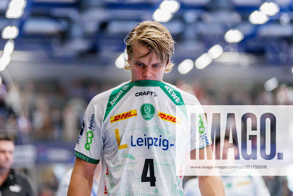 Andri Mar Runarsson SC DHfK Leipzig, 04 is disappointed sad after 33 28 defeat GER, TBV Lemgo Lippe vs SC DHfK Leipzig, Handball, 1 Bundesliga, Matchday 5, Season 2024 2025, 06 10 2024 GER, TBV Lemgo Lippe vs SC DHfK Leipzig, Handball, 1 Bundesliga, Matchday 5, Season 2024 2025, 06 10 2024 Lemgo