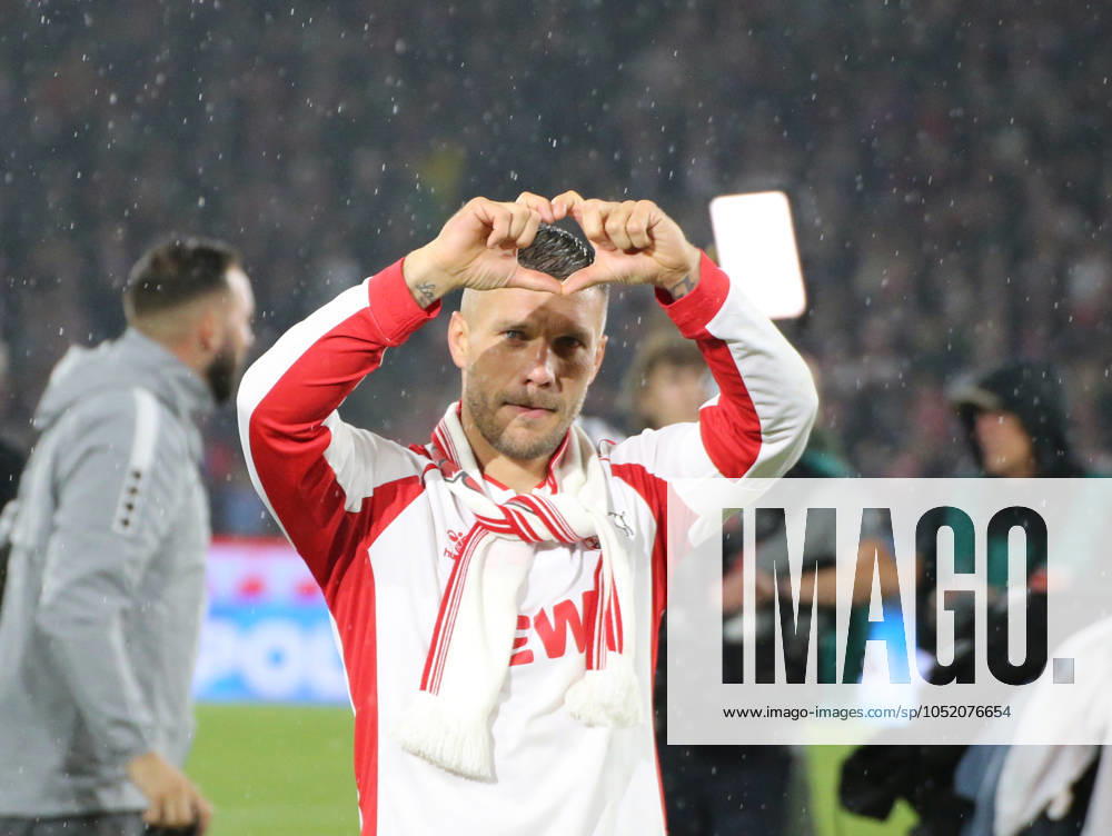 football farewell match, Lukas Podolski Team, v l Lukas Podolski at his farewell in front of the Cologne fans 1 FC Köln Köln