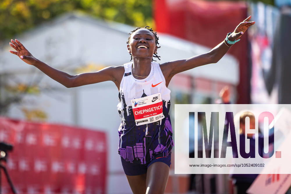 Ruth Chepngetich, from Kenya, crosses the finish line of the Chicago Marathon to win the womenÃ¢â‚¬â ¢s professional division and break the womenÃ¢â‚¬â ¢s marathon world record in Grant Park on Oct. 13, 2024, in Chicago. Chicago USA - ZUMAm67_ 0770103359st
