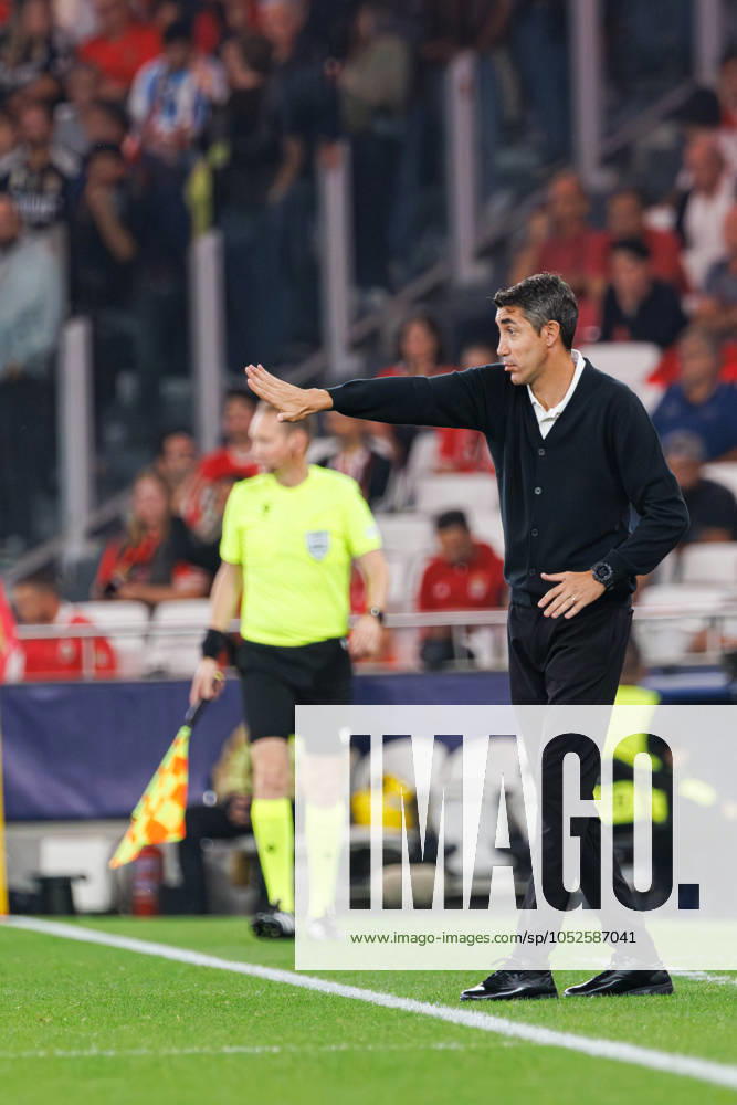 UEFA Champions League: Benfica Vs Atletico de Madrid in Portugal - 02 Oct 2024 Bruno Lage (SL Benfica) reacts during the UEFA Champions League game between Benfica and Atletico de Madrid at Estadio do Lisboa e Benfica. Final score; Benfica 4:0 Atletico de Madrid. Lisbon Portugal