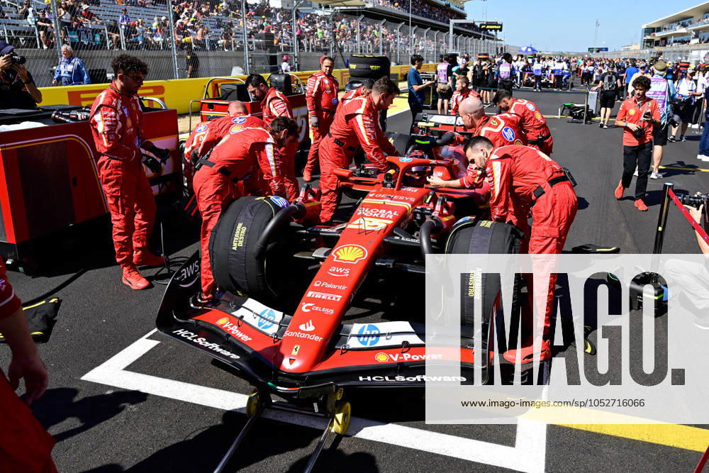 Motorsport FIA Formula 1, Grand Prix of the USA 2024, v l Sprint Race Carlos Sainz Ferrari starting number 55 FIA REGULATIONS PROHIBIT ANY USE OF PHOTOGRAPHS as IMAGE SEQUENCES and or QUASI VIDEO Austin