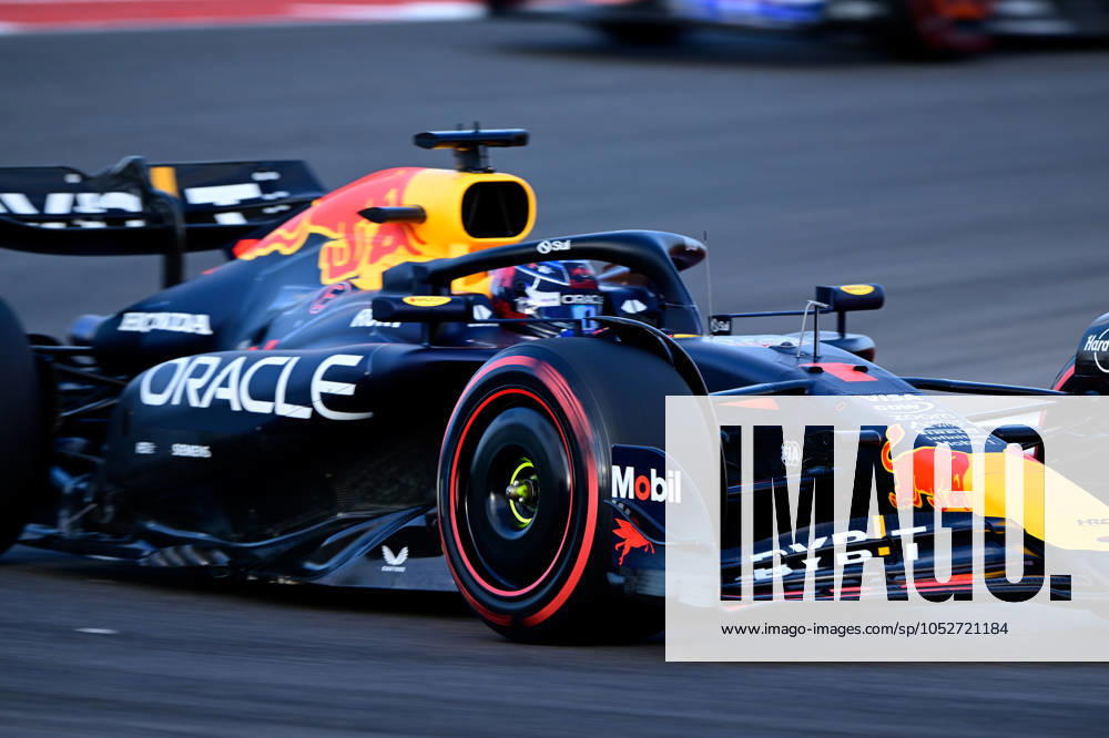 Motorsport FIA Formula 1, Grand Prix of the USA 2024, v l Qualifying Max Verstappen Oracle Red Bull Racing starting number 1 FIA REGULATIONS PROHIBIT ANY USE OF PHOTOGRAPHS as IMAGE SEQUENCES and or QUASI VIDEO Austin