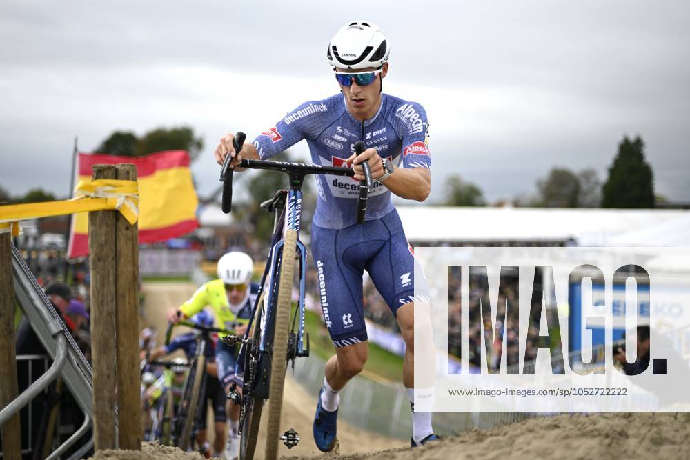 2024 Superprestige Cyclocross Ruddervoorde RUDDERVOORDE, BELGIUM - OCTOBER 20 : Vandeputte Niels (BEL) of Alpecin-Deceuninck in action during the 1st leg of the men elite 2024 - 2025 Telenet Superprestige cyclocross race of Ruddervoorde on October 20, 2024 in Ruddervoorde, Belgium, 20 10 2024 Ruddervoorde Belgium