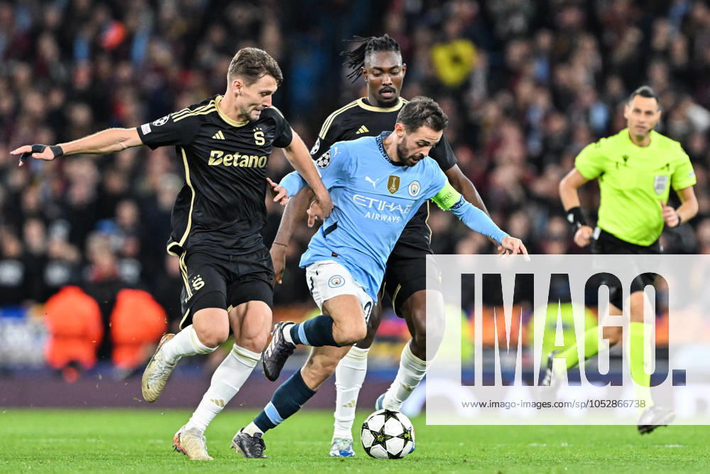 UEFA Champions League, League Stage Manchester City v Sparta Prague Bernardo Silva of Manchester City in action during the UEFA Champions League, League Stage Manchester City v Sparta Prague at Etihad Stadium, Manchester, United Kingdom, 23rd October 2024 (Photo by Cody Froggatt News Images) Manchester Etihad Stadium Manchester United, ManU Kingdom
