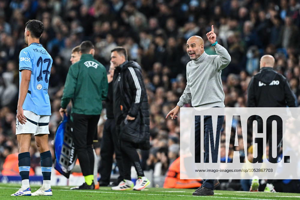 UEFA Champions League, League Stage Manchester City v Sparta Prague Pep Guardiola manager of Manchester City gives his players instructions during the UEFA Champions League, League Stage Manchester City v Sparta Prague at Etihad Stadium, Manchester, United Kingdom, 23rd October 2024 (Photo by Cody Froggatt News Images) Manchester Etihad Stadium Manchester United, ManU Kingdom