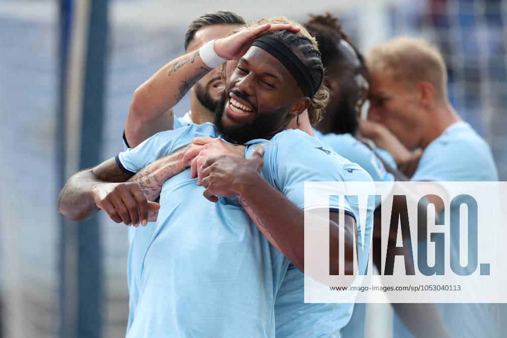 Rome, Italy 27.10.2024 : Tijjani Noslin of Lazio score the goal and celebrate with the team during Italian football championship Serie A Enilive 2024-2025 match SS Lazio vs Genoa FC at Stadio Olimpico in Rome on October 27, 2024.