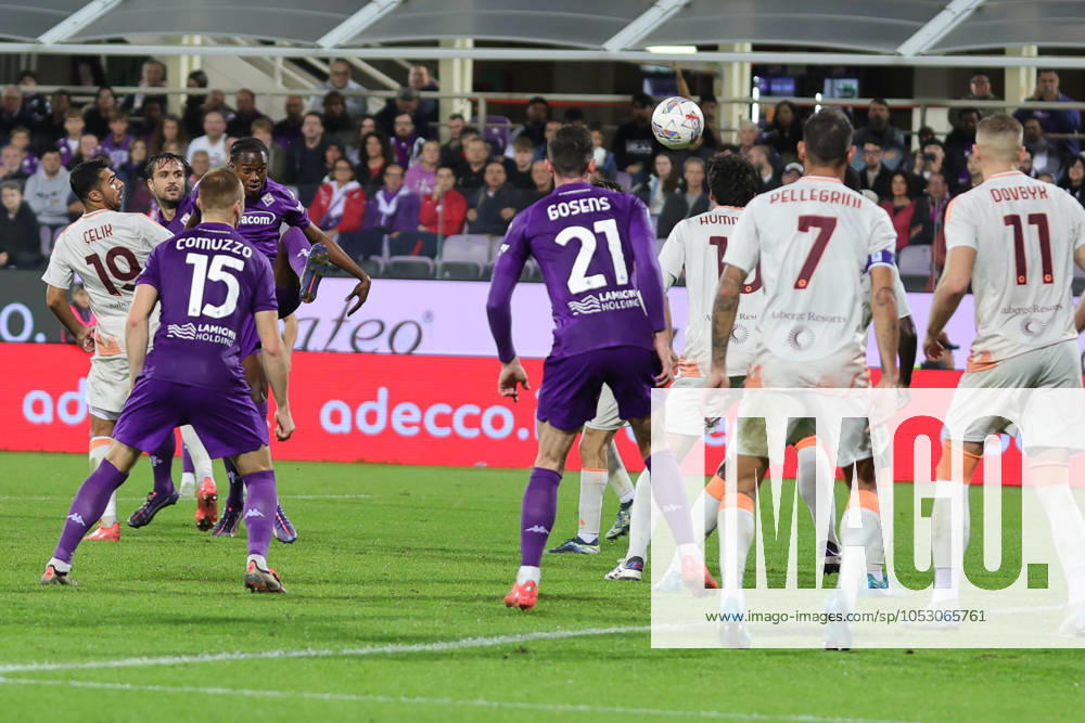 ACF Fiorentina v AS Roma - Campionato Serie A Christian Kouame of ACF Fiorentina controls the ball during the Italian Serie A football match between ACF Fiorentina and AS Roma ,on October 27,2024 at the Artemio-Franchi stadium in Florence. Firenze FI Italy
