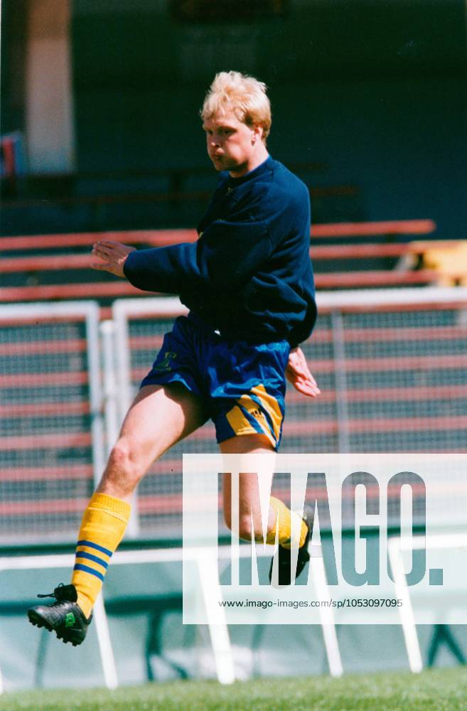 Klas Ingesson, soccer player Sweden national team, Nationalteam training action 1994 04 28 c KJELLERAS PETER Aftonbladet IBL Bildbyra EXPRESSEN OUT AFTONBLADET 4586 Sverige fotboll
