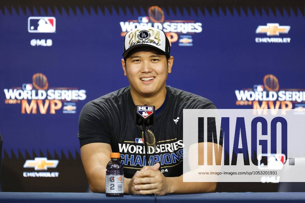 KW44 Baseball: MLB, Baseball Herren, USA World Series Los Angeles Dodgers slugger Shohei Ohtani speaks at a press conference, PK, Pressekonferenz in the small hours of Oct. 31, 2024, after the club clinched the MLB World Series with a 7-6 win over the New York Yankees in Game 5 at Yankee Stadium in New York. A14AA0003663853P