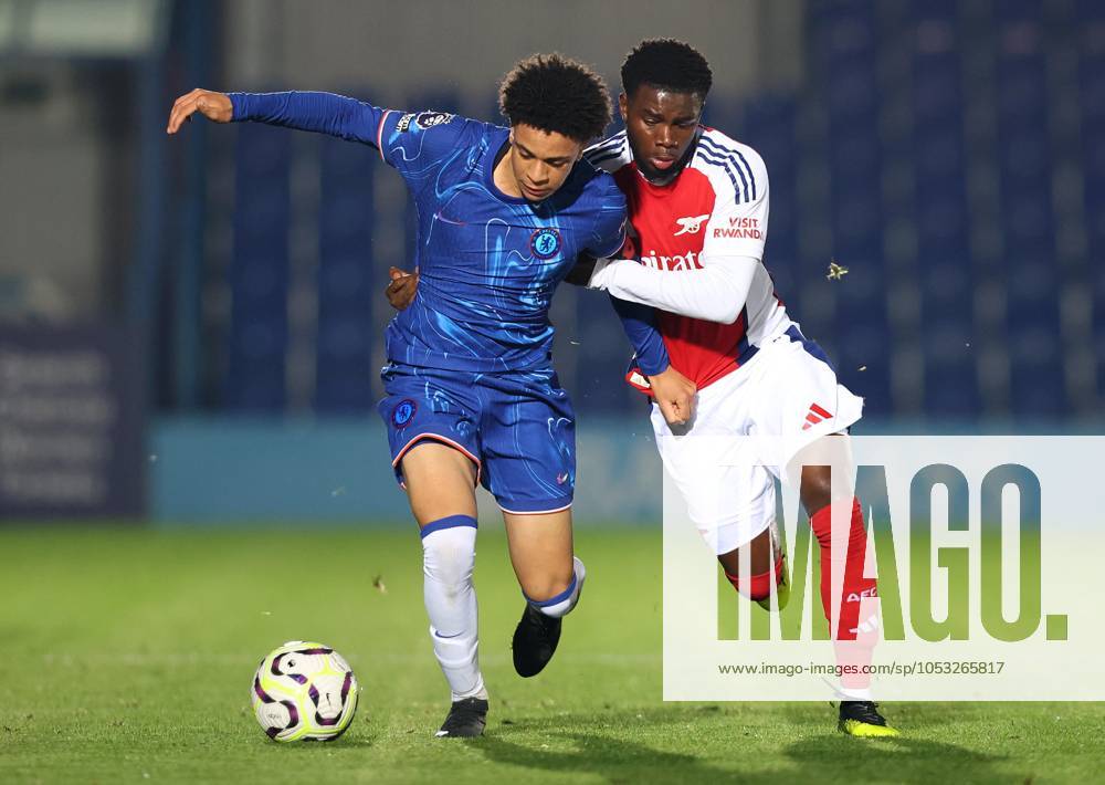 - Chelsea U21, U 21 v Arsenal U21, Premier League 2, Kingsmeadow Stadium, London, UK - 1st November 2024. Richard Olise of Chelsea U21 battles Nathan Butler-Oyedeji of Arsenal U21. - Chelsea U21 v Arsenal U21, Premier League 2, Kingsmeadow Stadium, London, UK - 1st November 2024. By Daniel Weir Crystal Pix. London Kingsmeadow Stadium UK