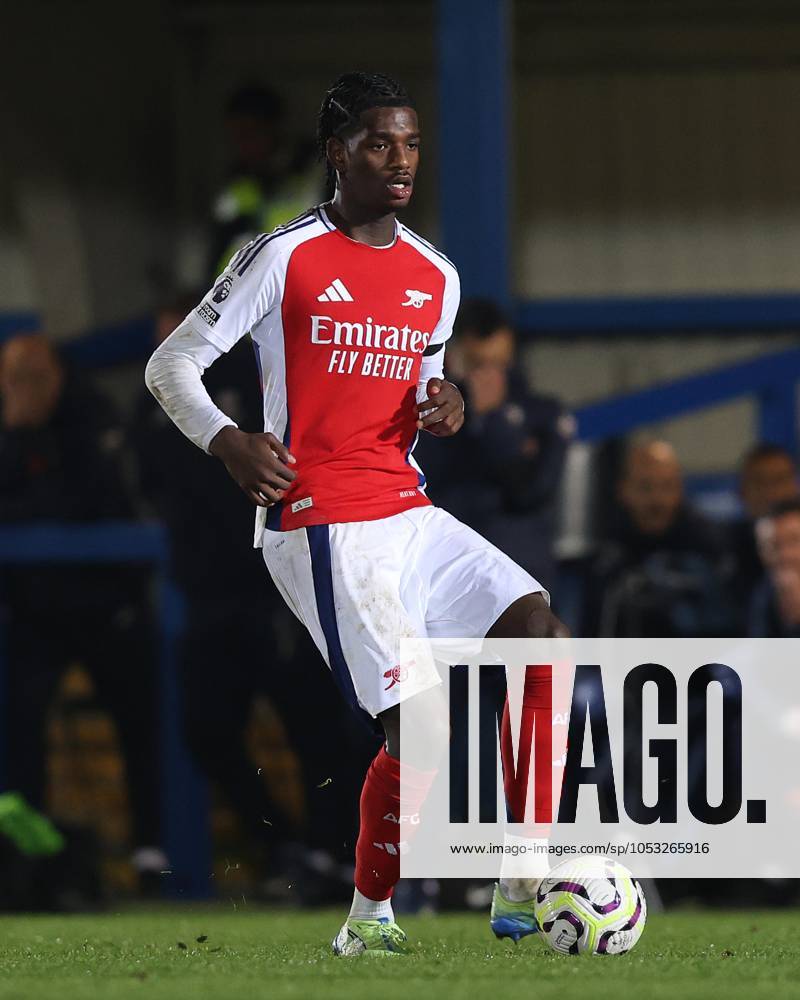- Chelsea U21, U 21 v Arsenal U21, Premier League 2, Kingsmeadow Stadium, London, UK - 1st November 2024. Ayden Heaven of Arsenal U21. - Chelsea U21 v Arsenal U21, Premier League 2, Kingsmeadow Stadium, London, UK - 1st November 2024. By Daniel Weir Crystal Pix. London Kingsmeadow Stadium UK