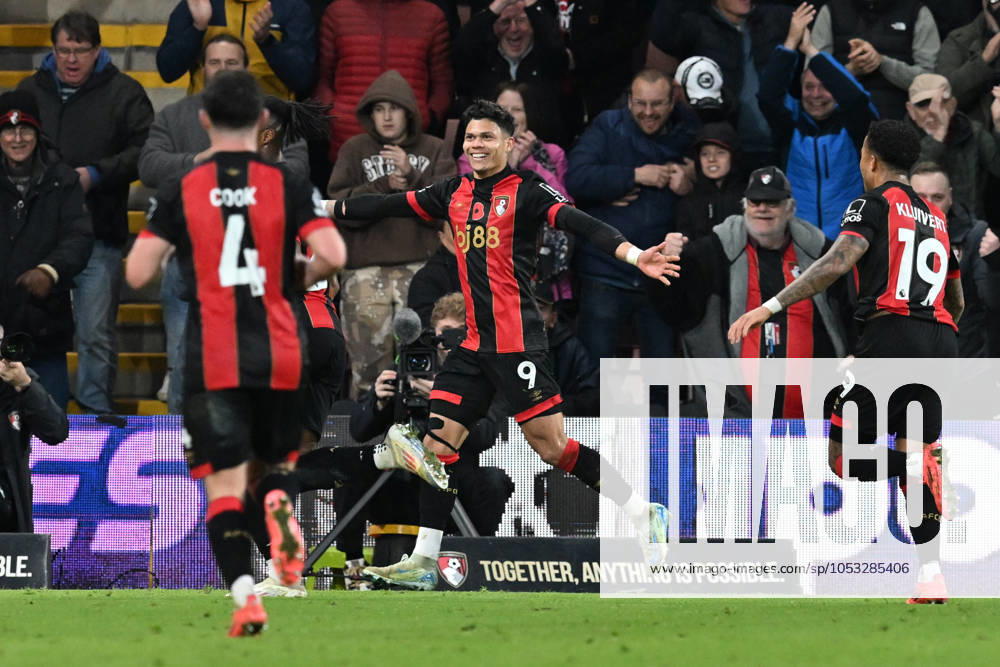 Bournemouth v Manchester City Premier League 02 11 2024. Goal 2-0 - Evanilson (9) of AFC Bournemouth celebrates scoring the second goal during the Premier League match between Bournemouth and Manchester City at the Vitality Stadium, Bournemouth, England on 2 November 2024. Bournemouth Vitality Stadium Dorset England Editorial use only DataCo restrictions apply See www.football-dataco.com ,
