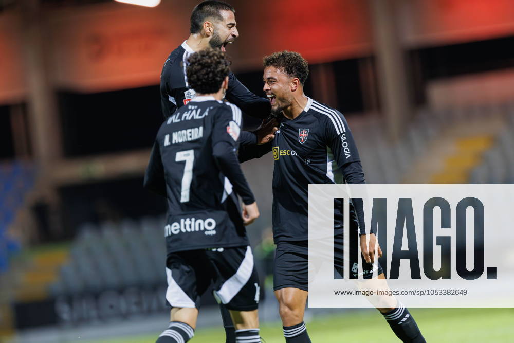 Nuno Moreira, Joao Goulart, Ruben Kluivert (Casa Pia AC) celebrate after scoring goal during the Liga Portugal game between Casa Pia and CD Nacional at Estadio Municipal Rio Maior. Final scores; Casa Pia 1:0 CD Nacional. Rio Maior Portugal - ZUMAD Na 20241025_aaa_s197_665