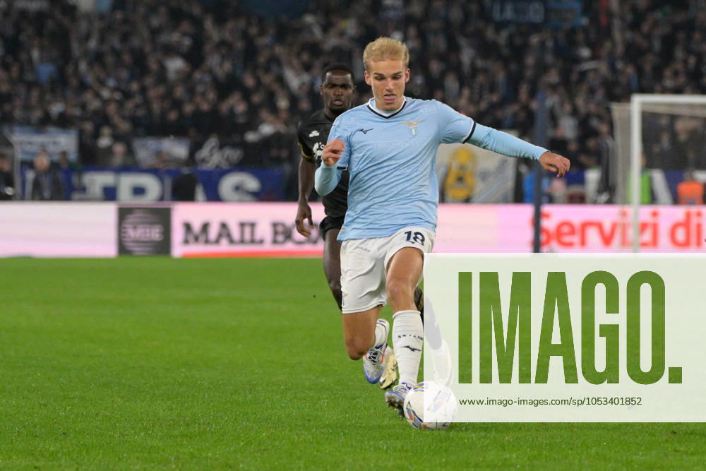 CALCIO - Serie A - SS Lazio vs Cagliari Calcio Lazioâ??s Gustav Isaksen during the Italian Football Championship League A 2024 2025 match between SS Lazio vs Cagliari Calcio at the Olimpic Stadium in Rome on 04 November 2024. Rome Italy