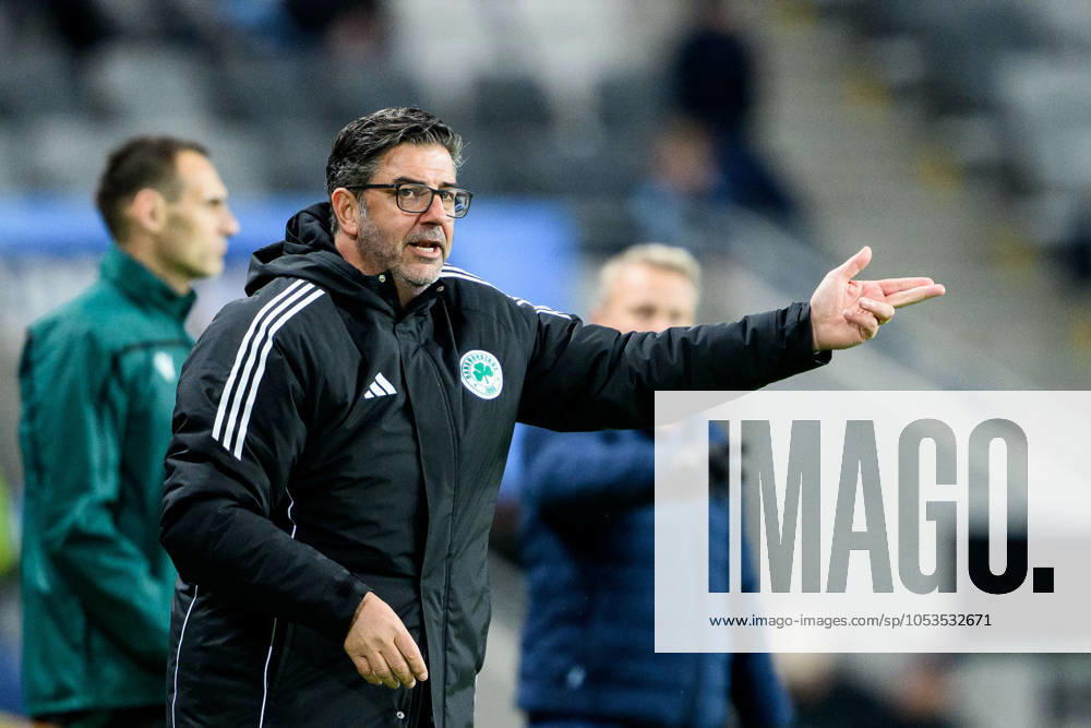 Head coach Rui Vitoria of Panathinaikos during the UEFA Conference League match between Djurgarden and Panathinaikos on November 7, 2024 in Stockholm Photo Jesper Zerman BILDBYRAN kod JZ JZ0585 fotboll football soccer fotball uefa conference league conference league djurgarden panathinaikos bbeng