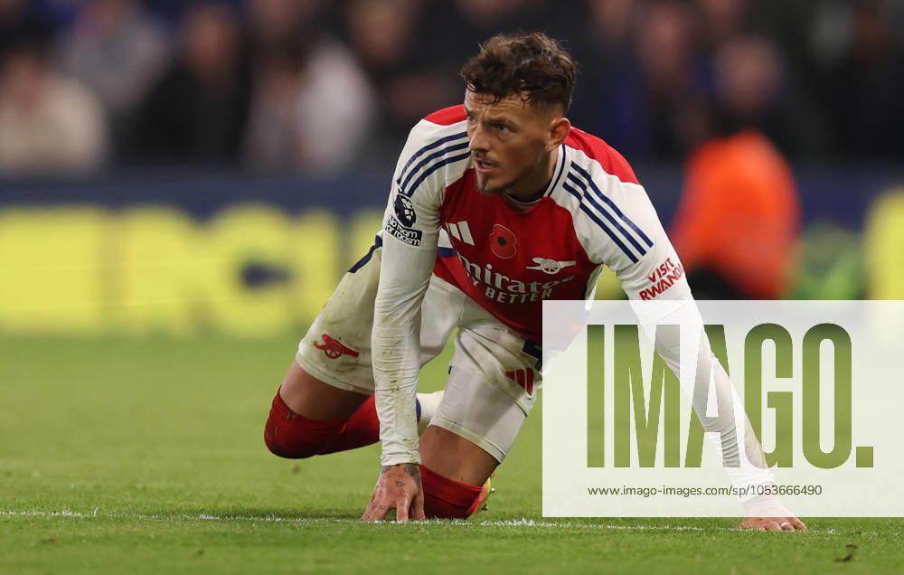 London, England, 10th November 2024. Ben White of Arsenal during the Premier League match at Stamford Bridge, London. Picture credit should read: Paul Terry Sportimage . SPI-3445-0059