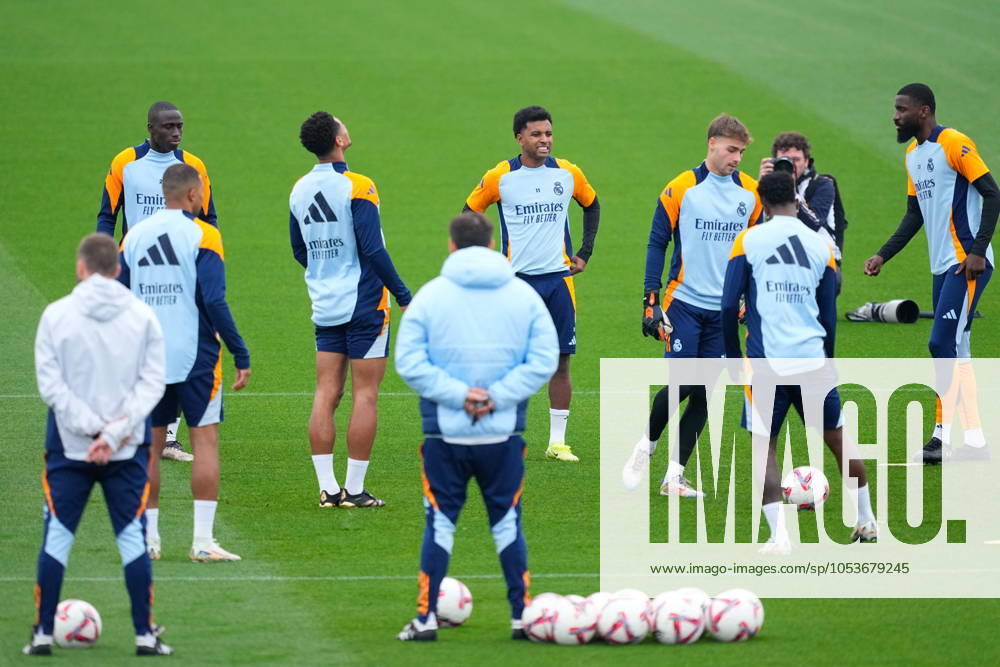 Ferland Mendy, Jude Bellingham, Rodrygo Goes and Antonio Rudiger during the training day of Real Madrid ahead the Spanish League, LaLiga EA Sports, football match against CA Osasuna at Ciudad Deportiva Real Madrid on November 08, 2024, in Valdebebas, Madrid, Spain. Valdebebas SPAIN - ZUMArain 20241108_zaa_a181_015