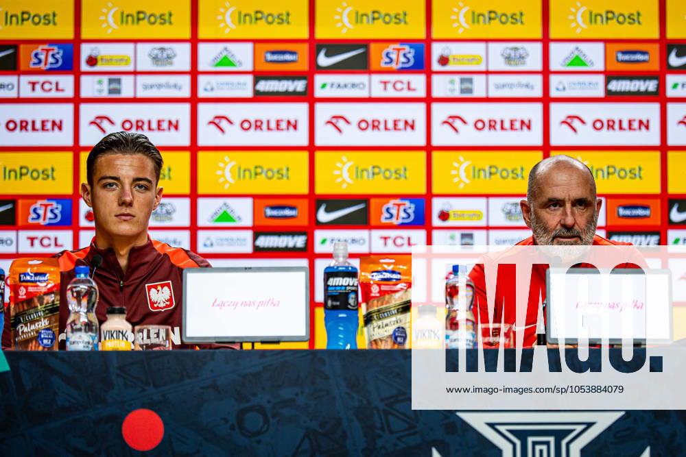 PORTO, ESTADIO DO DRAGAO, PILKA NOZNA (FOOTBALL), LIGA NARODOW UEFA 2024 ( UEFA NATIONAL LEAGUE 2024), MECZ PORTUGALIA - POLSKA ( PORTUGAL - POLAND ) KONFERENCJA I TRENING REPREZANTACJI PRZED MECZEM NZ MICHAL PROBIERZ KACPER URBANSKI FOTO LUKASZ SKWIOT CYFRASPORT NEWSPIX.PL --- Newspix.pl 20241114CSLS001