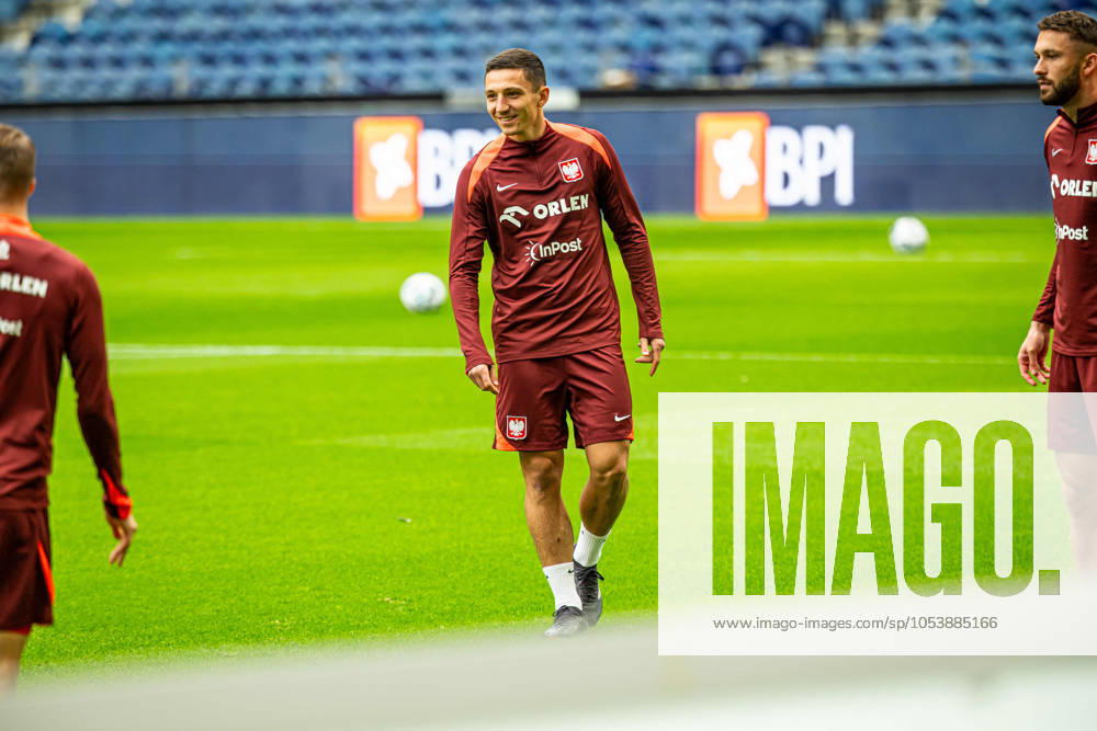 PORTO, ESTADIO DO DRAGAO, PILKA NOZNA (FOOTBALL), LIGA NARODOW UEFA 2024 ( UEFA NATIONAL LEAGUE 2024), MECZ PORTUGALIA - POLSKA ( PORTUGAL - POLAND ) KONFERENCJA I TRENING REPREZANTACJI PRZED MECZEM NZ BARTOSZ SLISZ FOTO LUKASZ SKWIOT CYFRASPORT NEWSPIX.PL --- Newspix.pl 20241114CSLS015
