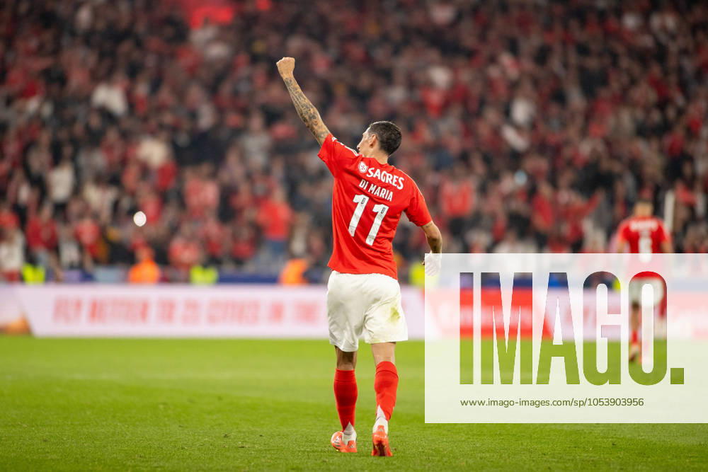 ANGEL DI MARIA from SL Benfica seen celebrating his goal from SL Benfica during the Liga Portugal Betclic 2024 25 match between SL Benfica and FC Porto at Estadio da Luz on November 10, 2024 in Lisboa, Portugal. Final score: SL Benfica 4:1 FC Porto Lisbon Portugal Lisboa Portugal - ZUMA Bet 20241110_spo_l192_001