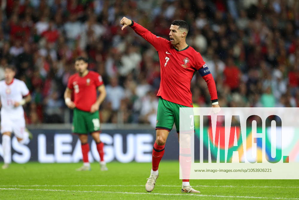 PORTO 15.11.2024 MECZ 5. KOLEJKA GRUPA A1 LIGA NARODOW SEZON 2024 25: PORTUGALIA - POLSKA --- UEFA NATIONS LEAGUE FOOTBALL MATCH: PORTUGAL - POLAND CRISTIANO RONALDO FOT. PIOTR KUCZA FOTOPYK NEWSPIX.PL --- newspix.pl