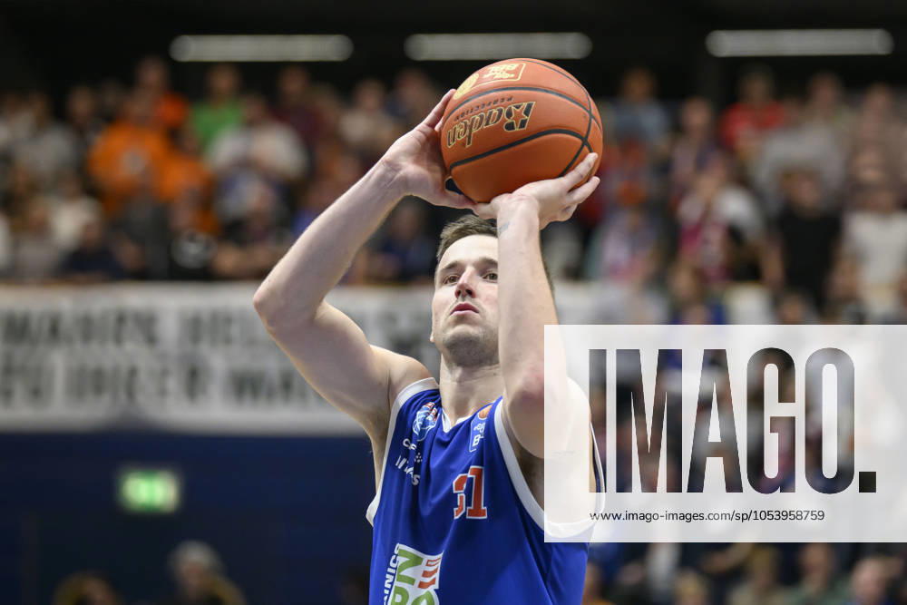 Spencer Reaves MBC, 31 , Syntainics MBC vs Bamberg Baskets, Basketball, Men, Bundesliga, Season 2024 25, 9 Matchday, 16 11 2024 Weissenfels Stadthalle Sachsen Anhalt Germany