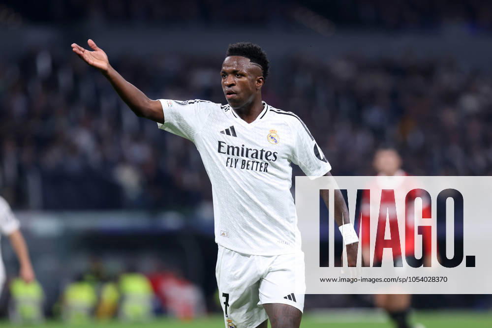 VINICIUS JUNIOR JR VINI JR, Champions League 2024-25, Real Madrid-Milan 1-3, azione, action, single shot, gesti CHAMPIONS LEAGUE 2024-25 REAL MADRID-MILAN 1-3