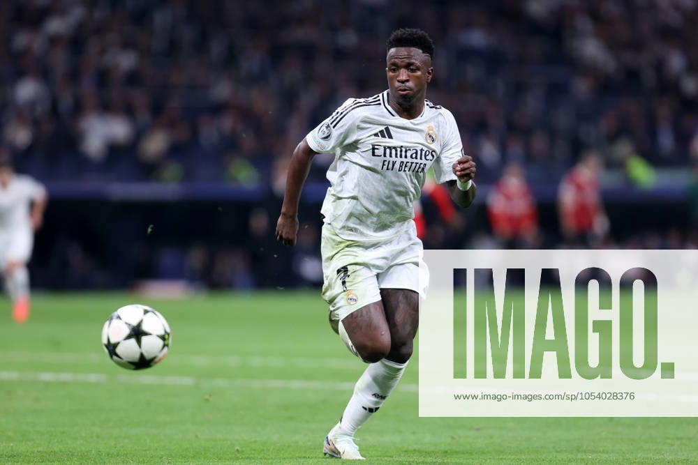 VINICIUS JUNIOR JR VINI JR, Champions League 2024-25, Real Madrid-Milan 1-3, azione, action, single shot CHAMPIONS LEAGUE 2024-25 REAL MADRID-MILAN 1-3