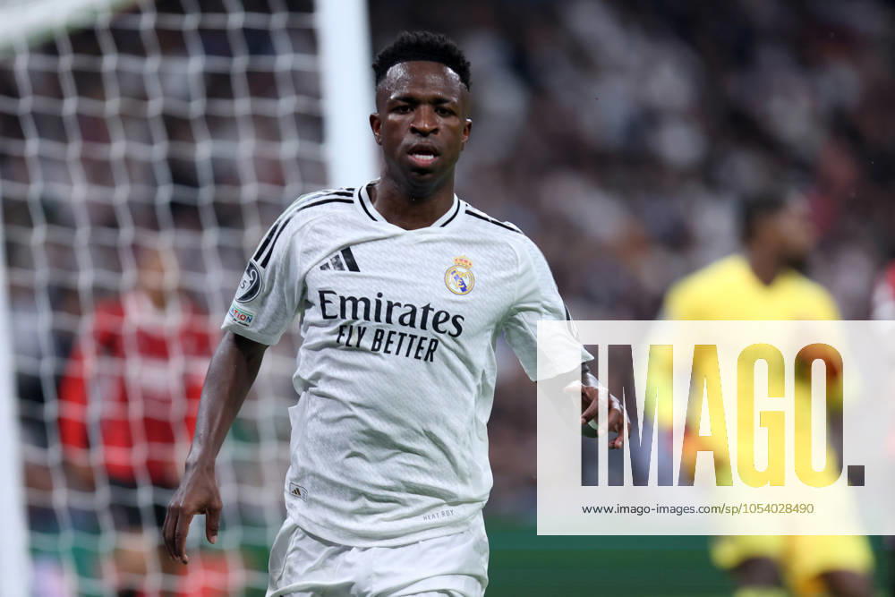 VINICIUS JUNIOR JR VINI JR, Champions League 2024-25, Real Madrid-Milan 1-3, azione, action, single shot CHAMPIONS LEAGUE 2024-25 REAL MADRID-MILAN 1-3