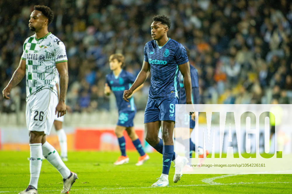 SAMU from FC Porto seen during the TaoÂßa de Portugal 2024 25 match between Moreirense FC and FC Porto at EstoÂ¡dio Comendador Joaquim de Almeida Freitas on October 19, 2024 in Moreira de CoÂ³negos, Portugal. Moreira De CoÂ³Negos Portugal - ZUMAl192 20241124_zsp_l192_015