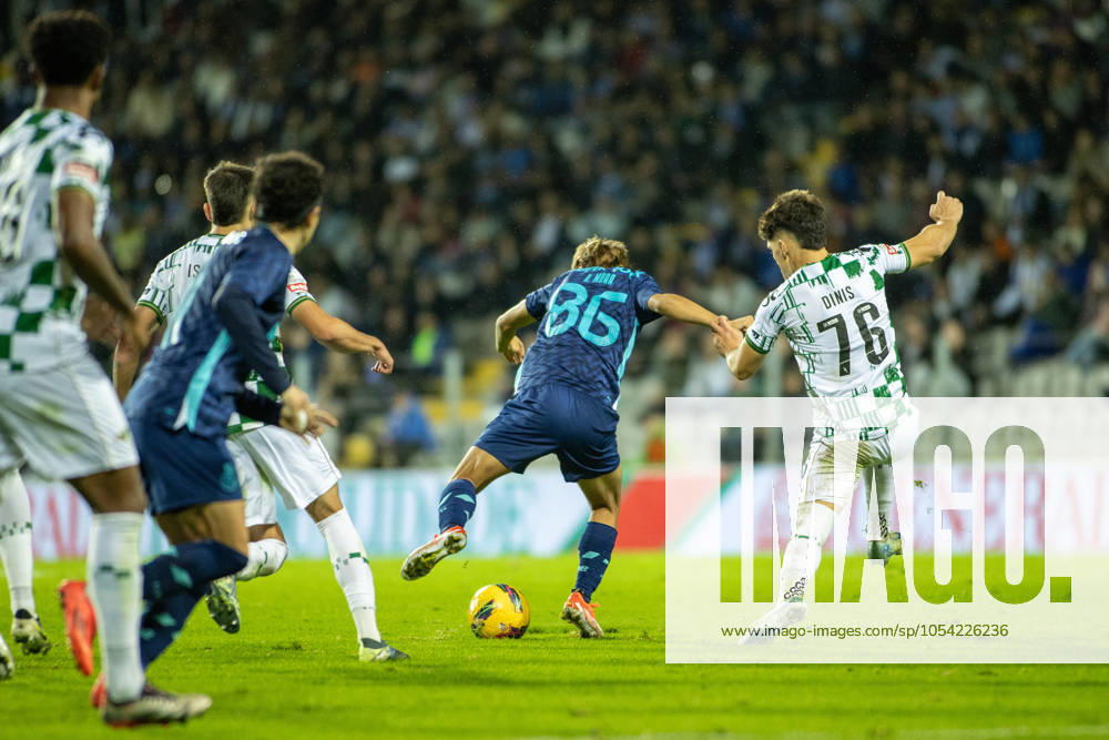 RODRIGO MORA from FC Porto seen on action during the TaoÂßa de Portugal 2024 25 match between Moreirense FC and FC Porto at EstoÂ¡dio Comendador Joaquim de Almeida Freitas on October 19, 2024 in Moreira de CoÂ³negos, Portugal. Moreira De CoÂ³Negos Portugal - ZUMAl192 20241124_zsp_l192_025