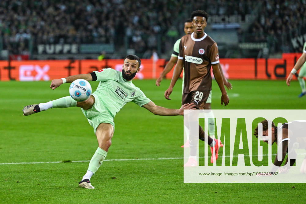 Football, Bundesliga, 11 Matchday Season 2024 2025, Borussia Mönchengladbach FC St Pauli, Franck Honorat Borussia Mönchengladbach , xRHR FOTO TKx