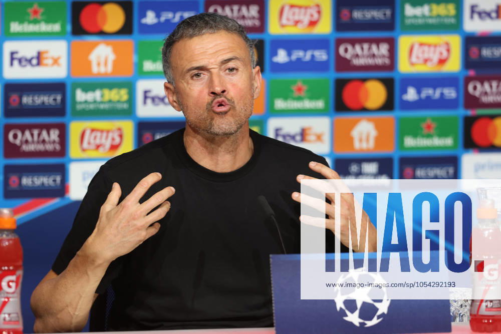 Coach Luis Enrique Paris Portraet, Portrait, Press conference, Football FC Bayern Munich Paris Saint Germain UEFA Champions League 26 11 2024 Allianz Arena PHOTO Mladen Lackovic LakoPress