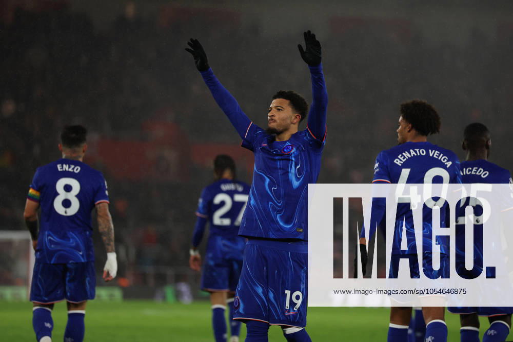 Football - 2024 2025 Premier League - Southampton vs Chelsea - St Marys Stadium - Wednesday 4th December 2024 Jadon Sancho of Chelsea celebrates scoring during the Premier League match at St Marys Stadium COLORSPORT Shaun Boggust