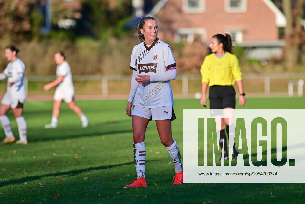 Soccer I Women I Season 2024 2025 I Regionalliga Nord I 12 Matchday I SV Henstedt Ulzburg FC St Pauli I 01 12 2024 Close-up, single photo, cropped, portrait, portrait, single image, single photo, body Annie Mcintosh Kingman 14, FC St Pauli