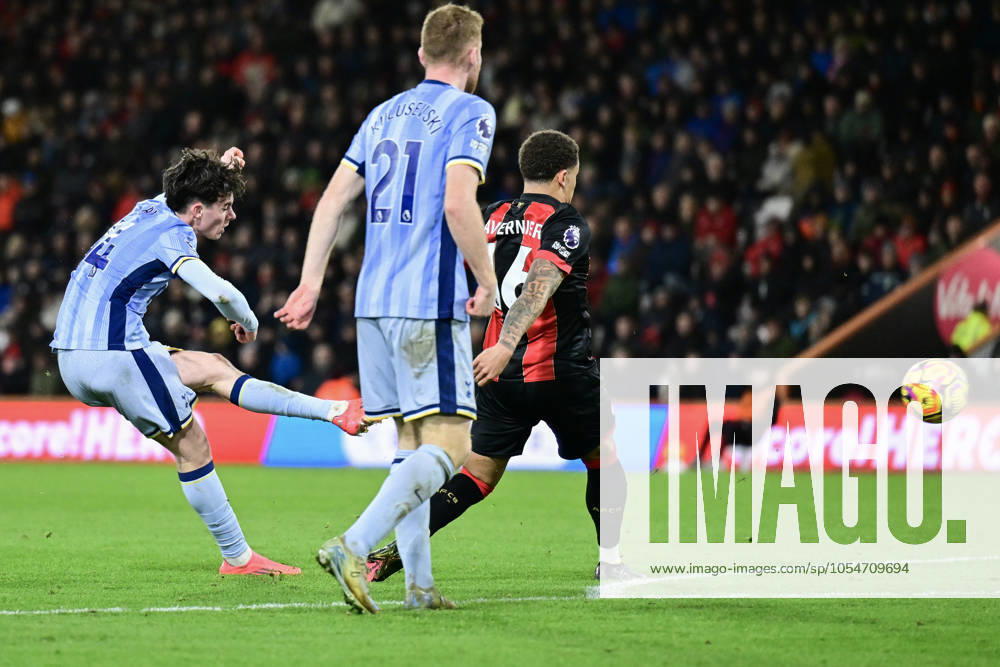 Bournemouth v Tottenham Hotspur Premier League Archie Gray of Tottenham Hotspur shoots during the Premier League match at the Vitality Stadium, Bournemouth UK Newspapers OUT