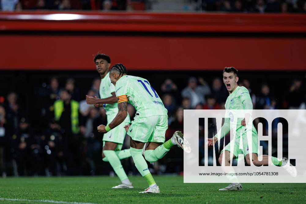 Raphinha seen celebrating after scoring goal during LaLiga EA SPORTS game between teams of RCD Mallorca and FC Barcelona, Barca (Maciej Rogowski) Palma De Mallorca Estadi Mallorca Son Moix Spain