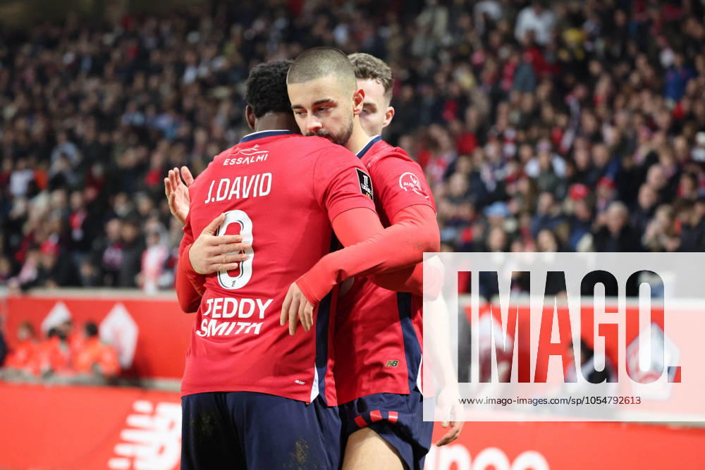 Joie des joueurs du LOSC lors du match LOSC Lille vs Stade Brestois 29, Ligue 1, Decathlon Arena stade Pierre Mauroy, le 6 dÃ cembre 2024