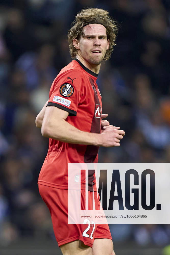 FC Porto v FC Midtjylland - UEFA Europa League 2024 25 League Phase MD6 Mads Bech Sorensen of FC Midtjylland reacts during the UEFA Europa League match between FC Porto and FC Midtjylland at Estadio Do Dragao in Porto, Portugal, on December 12, 2024. Porto, Portugal Porto Portugal
