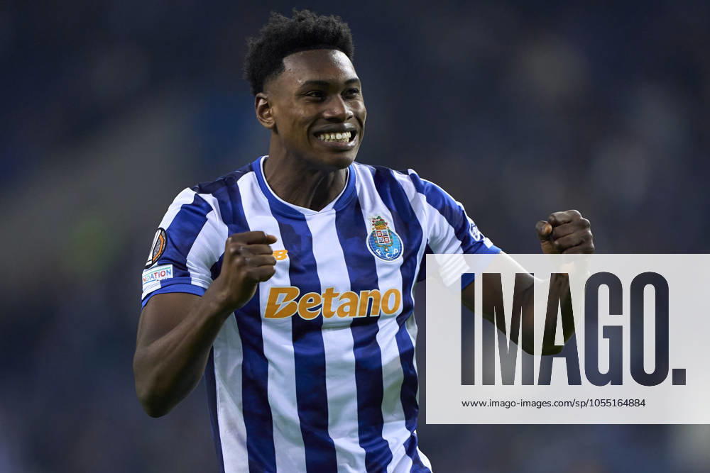 FC Porto v FC Midtjylland - UEFA Europa League 2024 25 League Phase MD6 Samu Aghehowa of FC Porto celebrates after scoring his team s second goal during the UEFA Europa League match between FC Porto and FC Midtjylland at Estadio Do Dragao in Porto, Portugal, on December 12, 2024. Porto, Portugal Porto Portugal