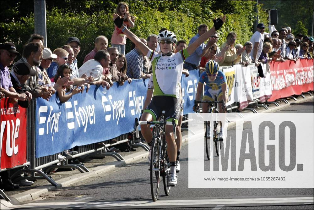 CYCLING : GP Elsy Jacobs 2011 Garnich - Luxemburg - wielrennen - cycling - radsport - cyclisme - vrouwen - ladies - femmes - frauen - GP Elsy Jacobs - Marianne Vos wint voor Judith Arndt en Emma Johansson - Garnich Luxembourg